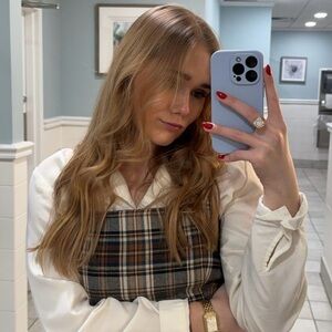 Meet your Posher, Allison